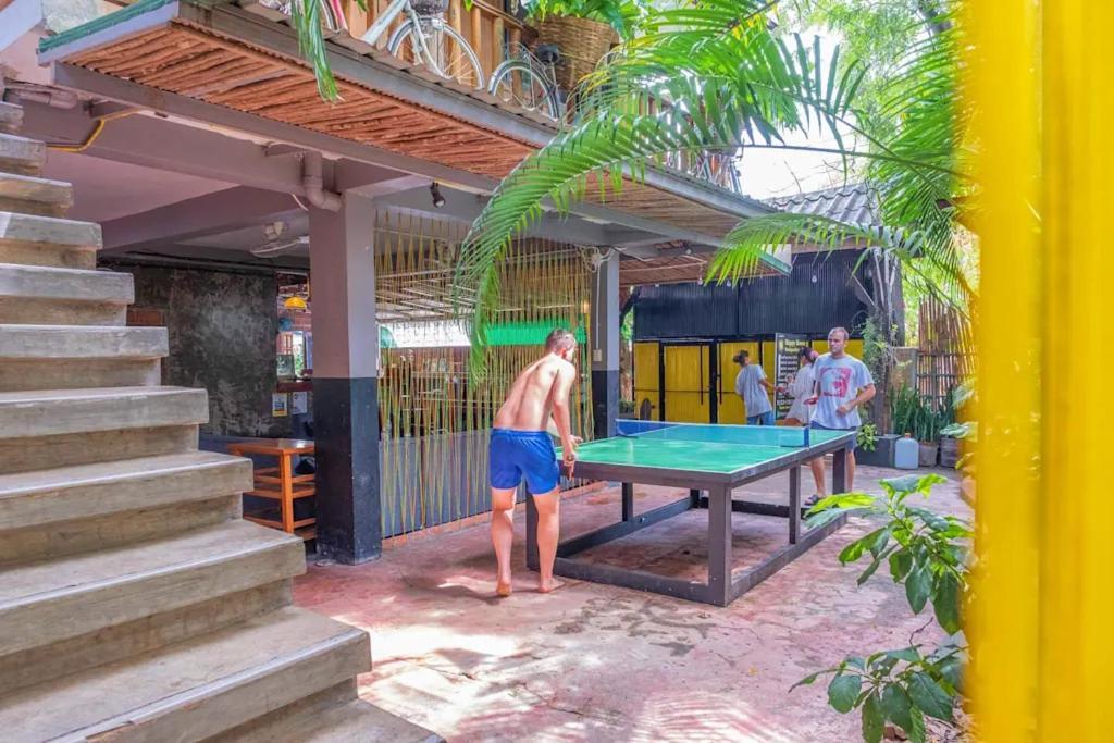Happy House Backpackers Ostello Pai Esterno foto